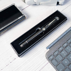 Carbon Fiber Refillable Pen