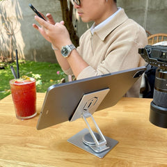 Wiwu Portable and Rotatable Stand