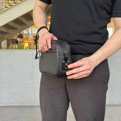 Wiwu Fingerprint Lock Hand Bag