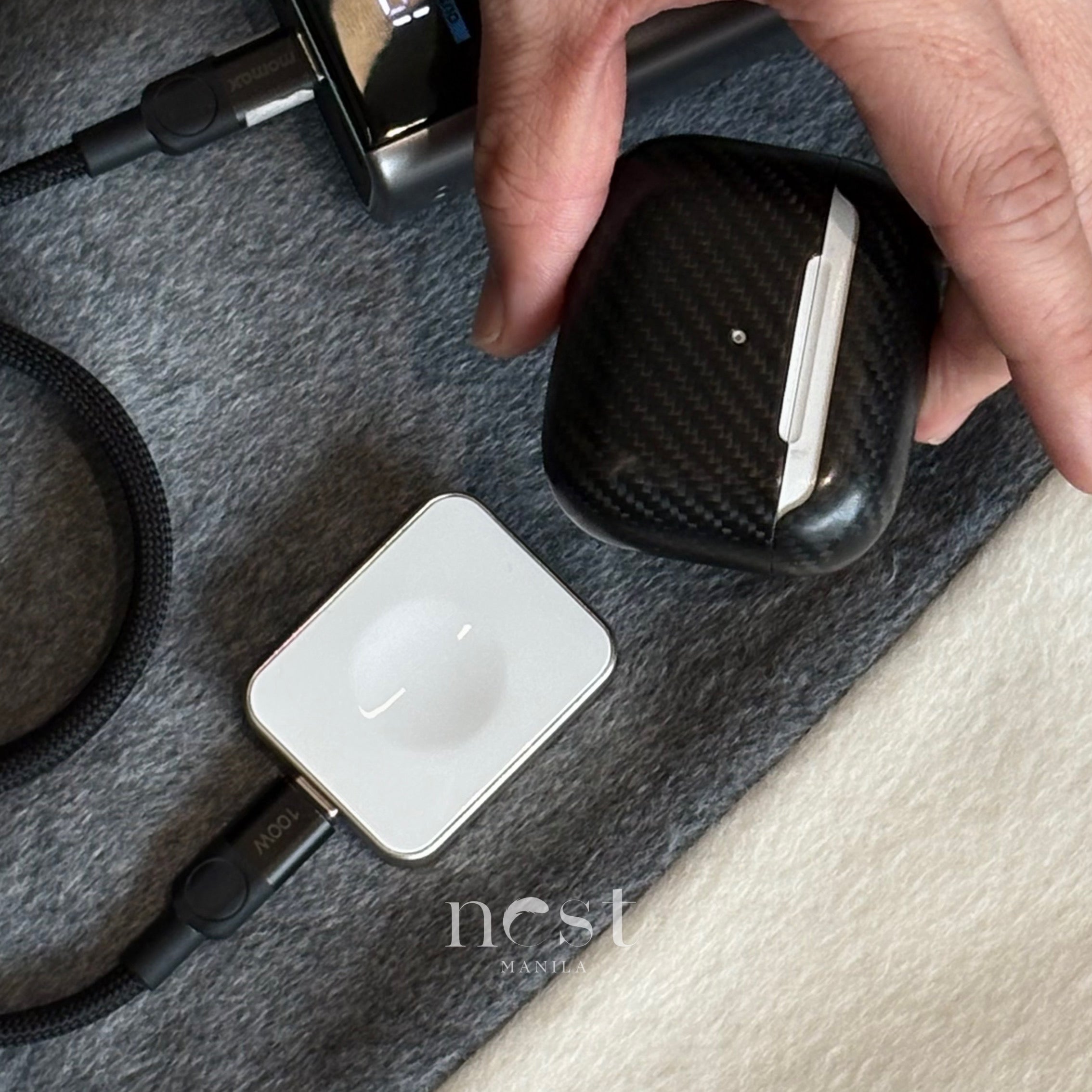 Coteci Dual Interface iWatch Charger