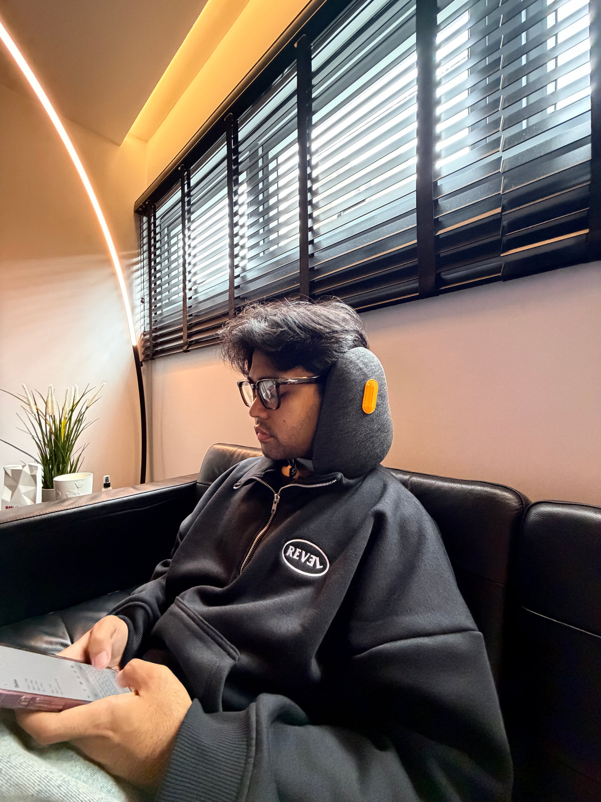 Every Think E2 Noise Cancellation Neck Pillow