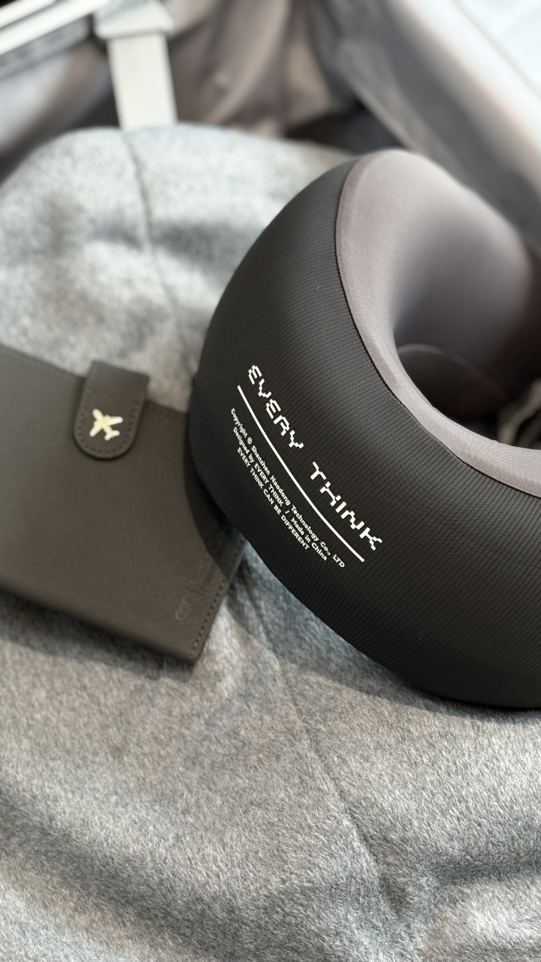 Every Think ES2 Travel Neck Pillow