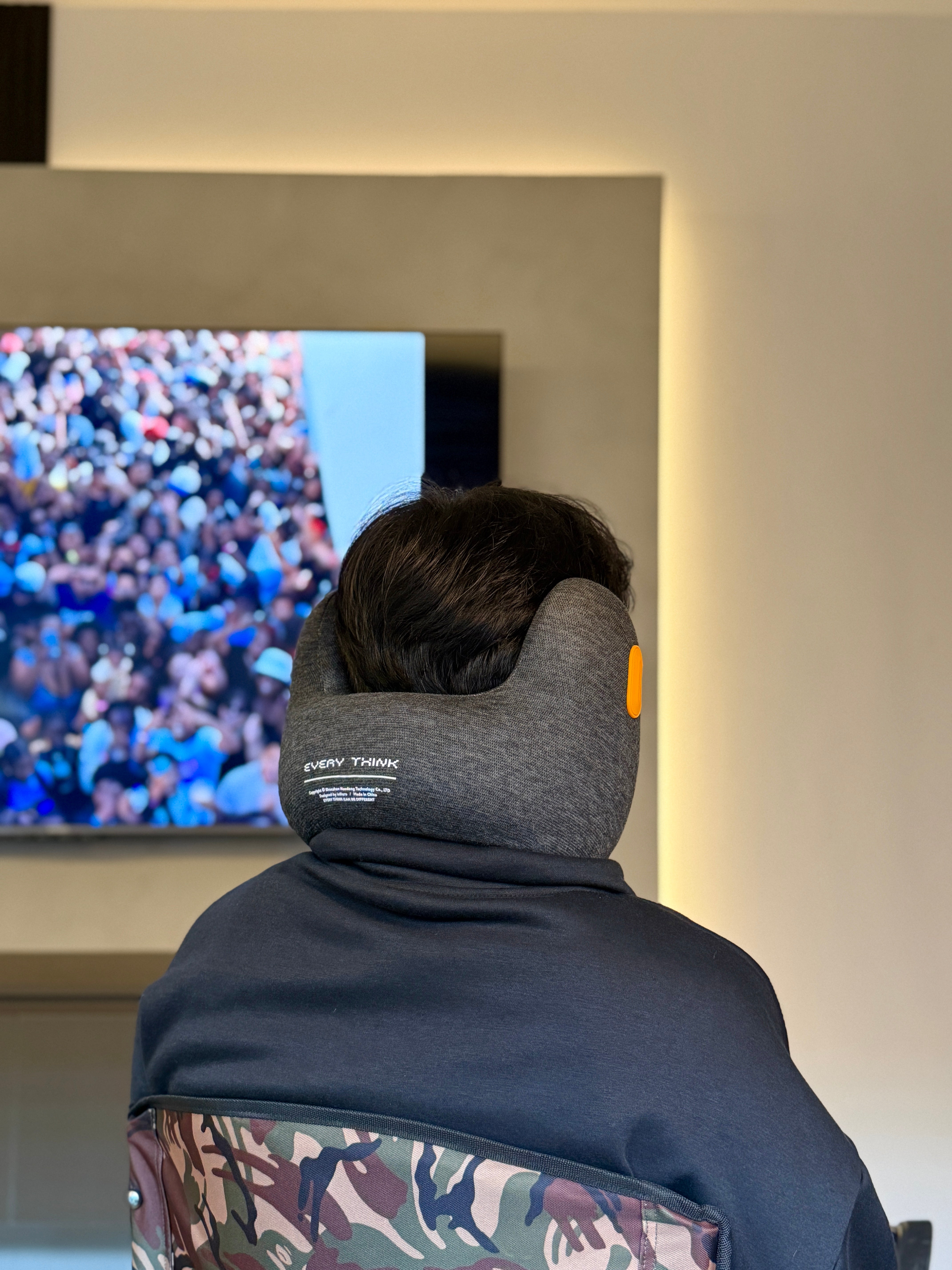 Every Think E2 Noise Cancellation Neck Pillow