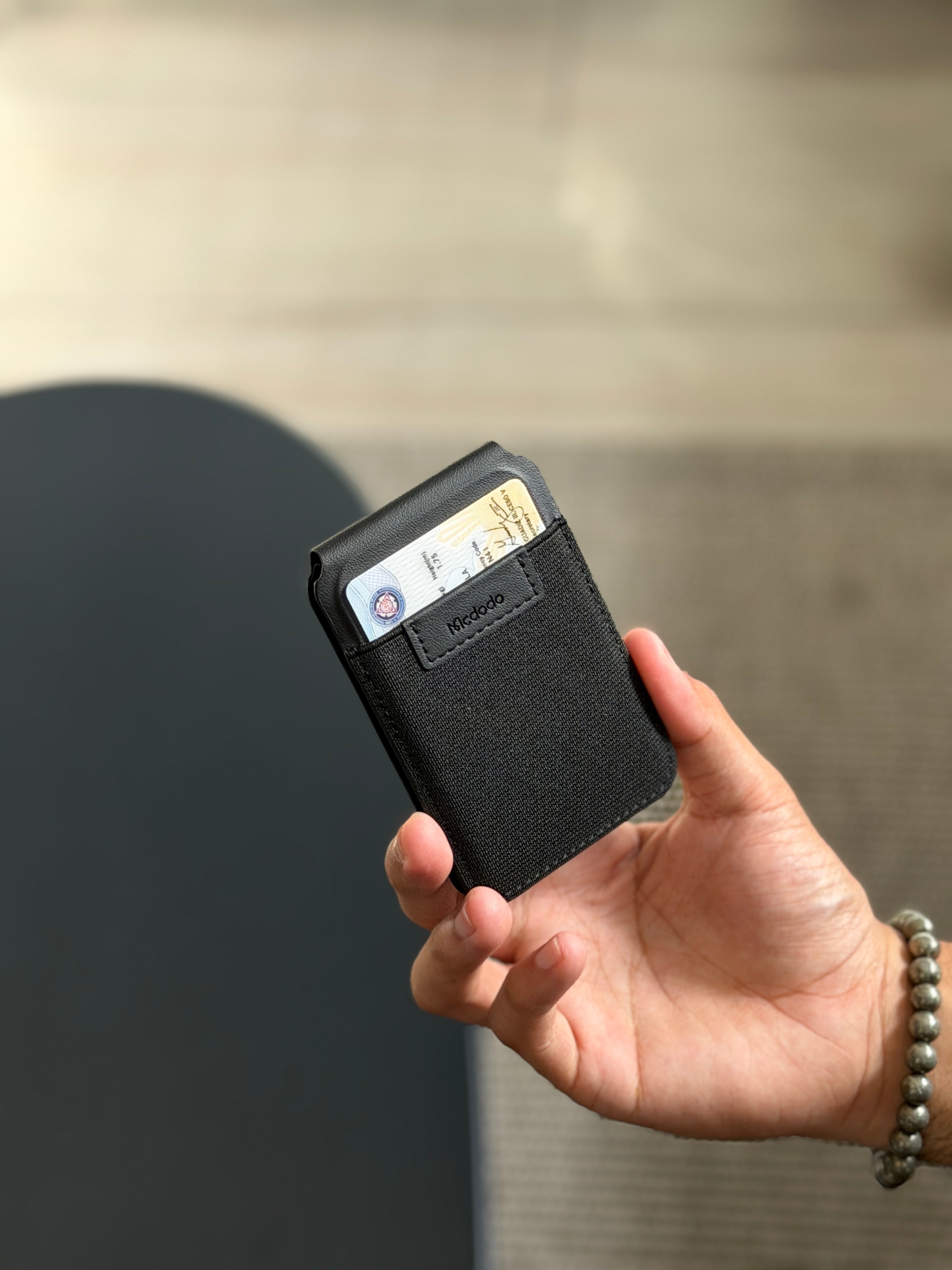 Mcdodo NAPA Pro 3in1 MagSafe Card Holder with Tracker