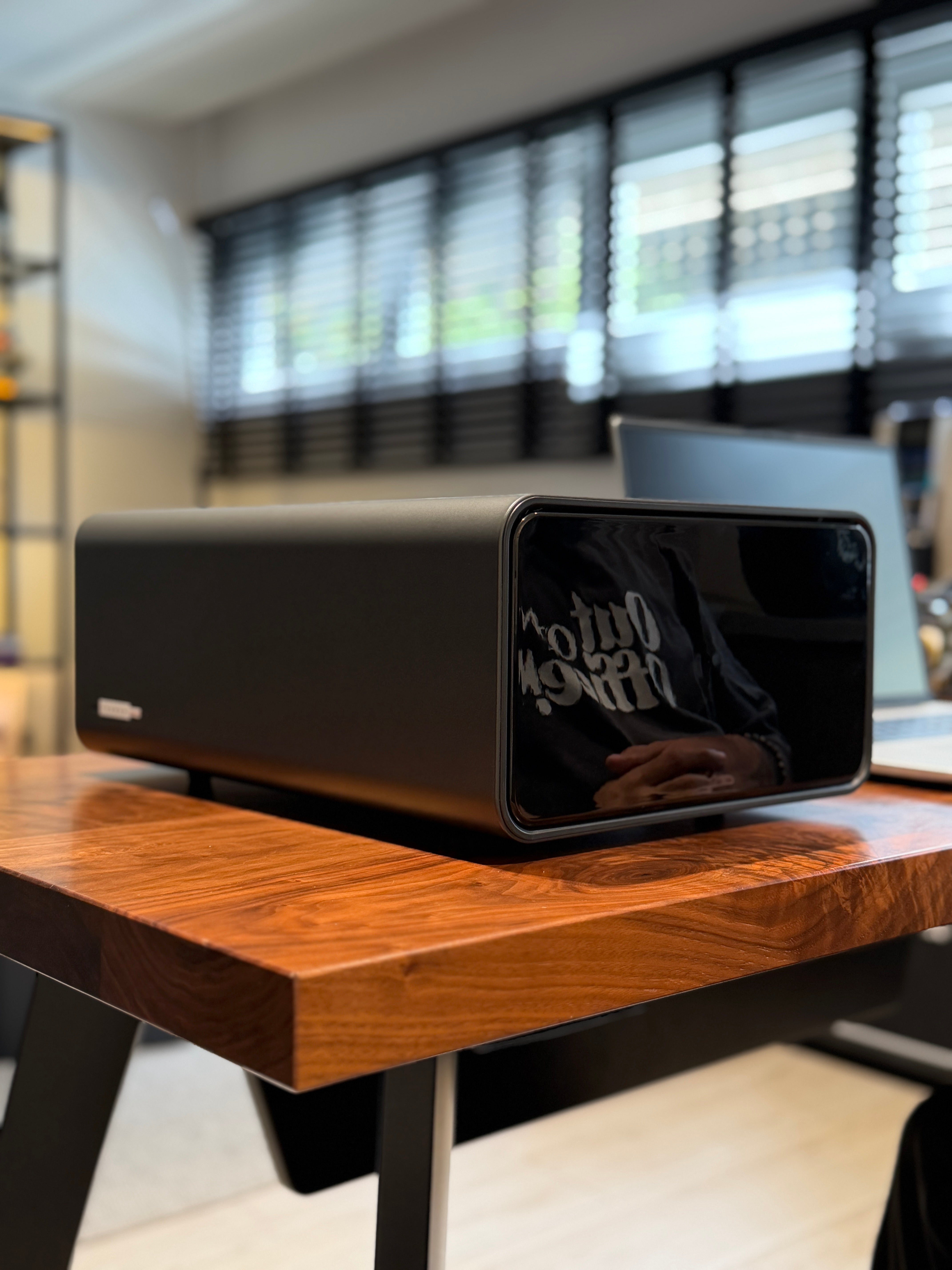 Fingerprint Privacy Box