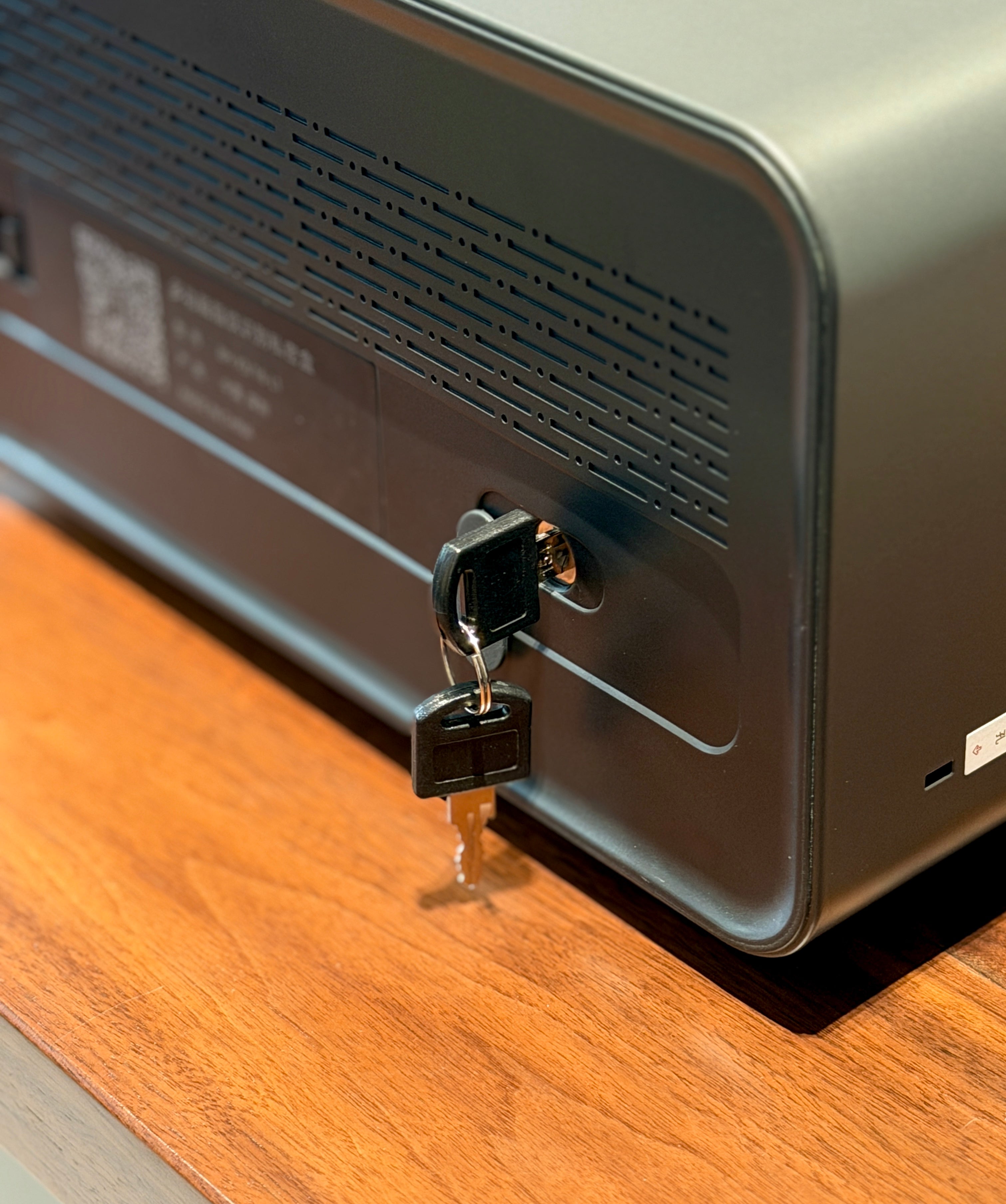 Fingerprint Privacy Box