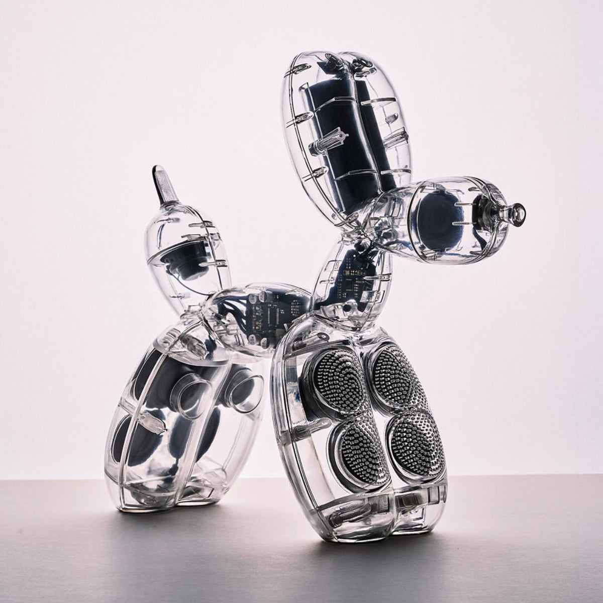 Lexon Balloon Dog Speaker