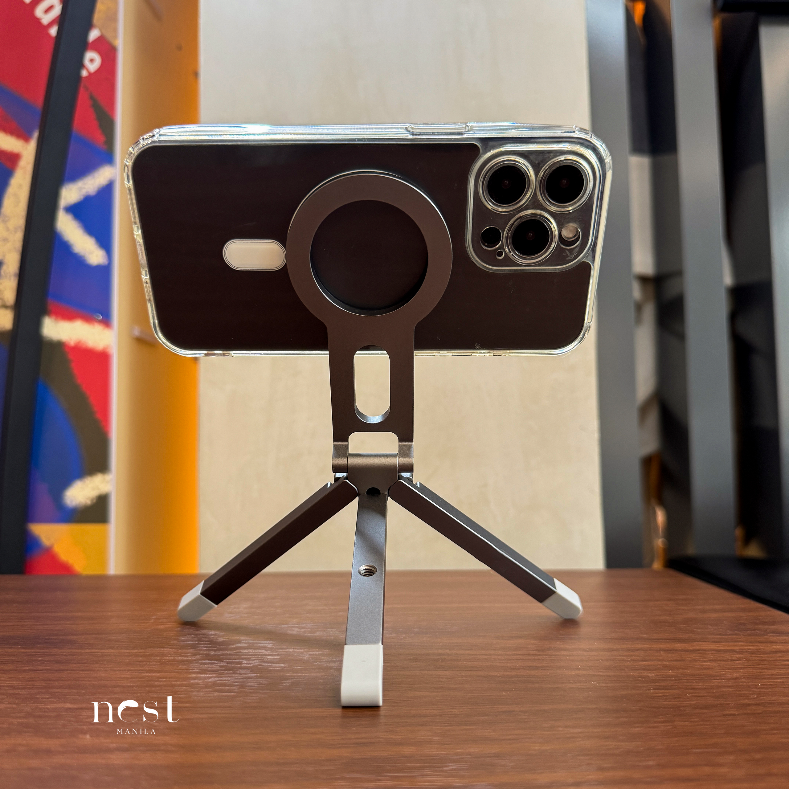 Mcdodo Foldable Magnetic Phone Stand