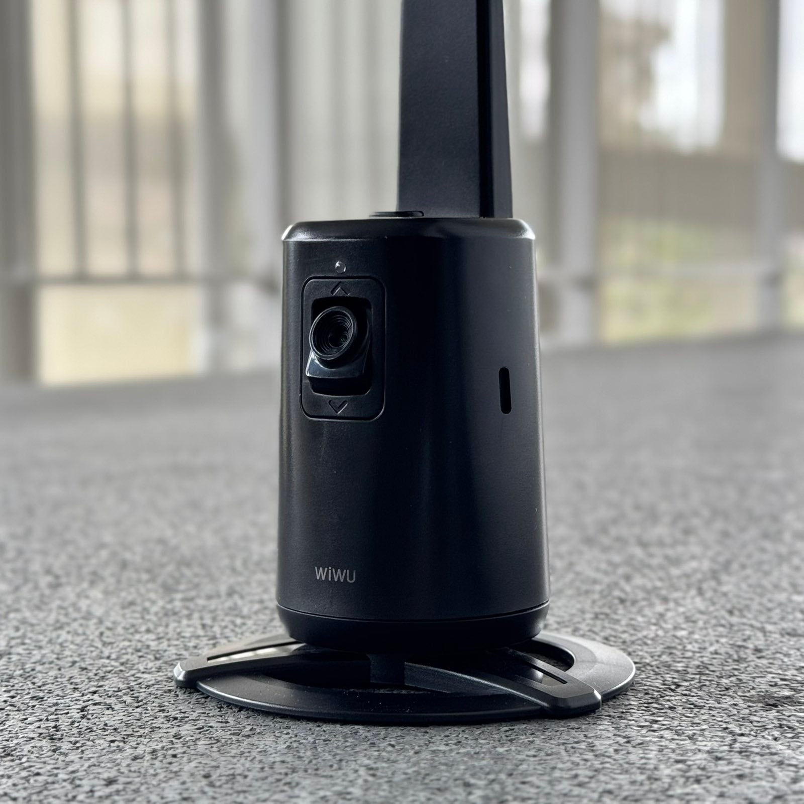 Wiwu 360° Gimbal Camera Stabilizer