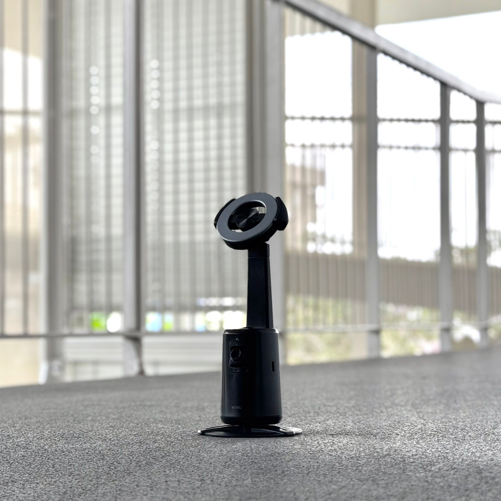 Wiwu 360° Gimbal Camera Stabilizer