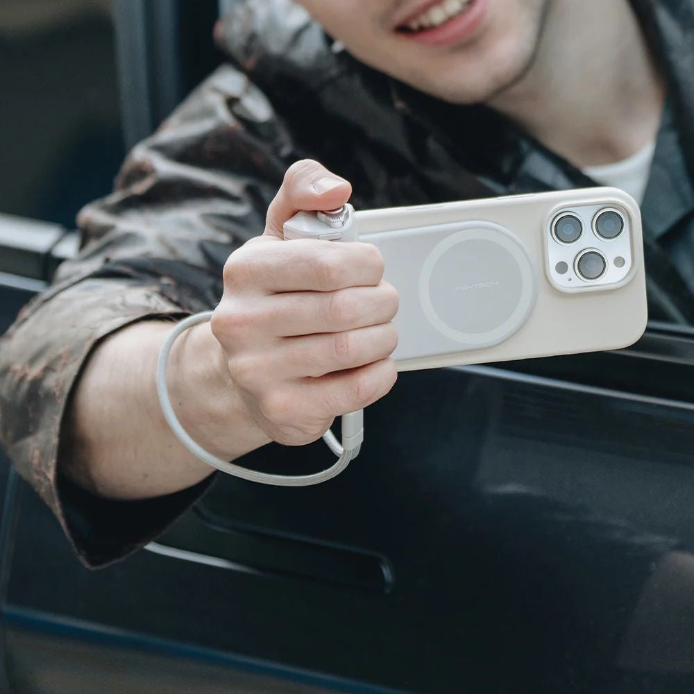 Pgytech Magcam Phone Grip with Magglow Phone Fill Light
