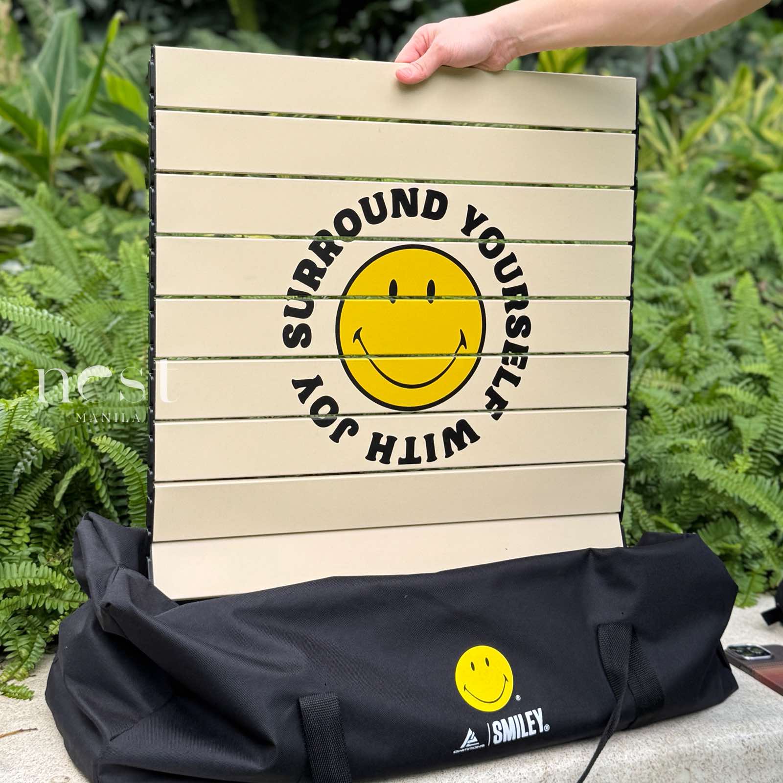 Smiley X Olymmons | Camping Table & Chair | Foldable Camping Trolley