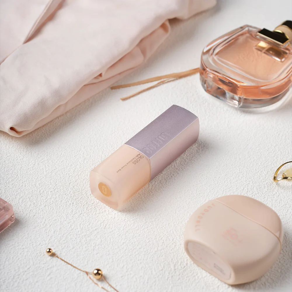 Lofree Gloss Lipstick-Shaped Power Bank