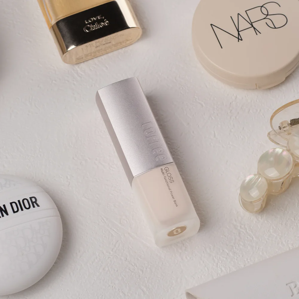 Lofree Gloss Lipstick-Shaped Power Bank