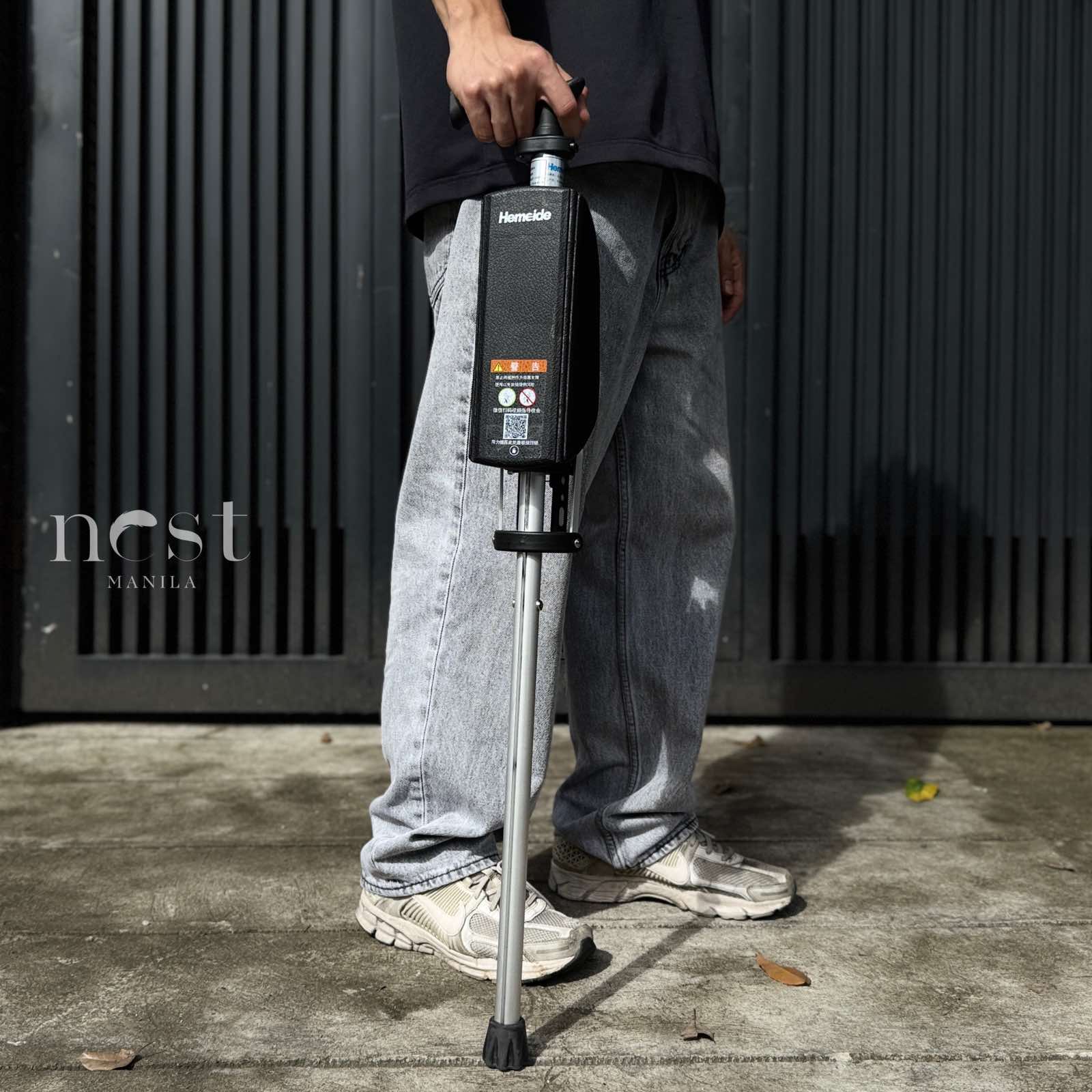 Hemeide Foldable Cane with Chair