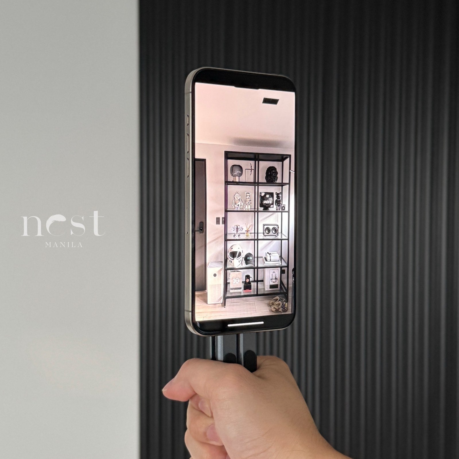 E05 5-in-1 Travel Portable Stand