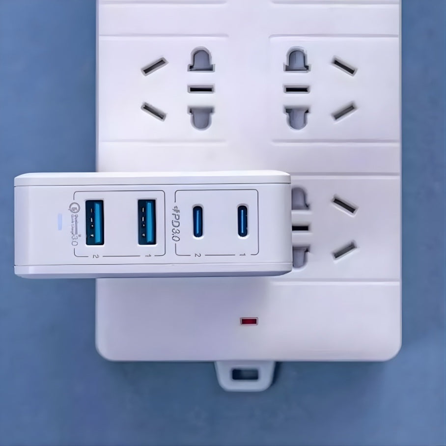 Momax OnePlug 100w 4 Port GaN Charger